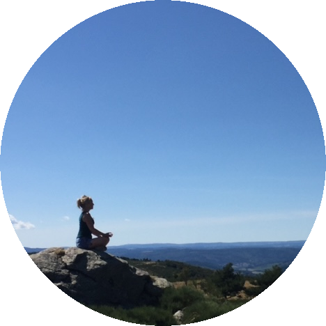 Corinne Durand yoga, meditation and health coach